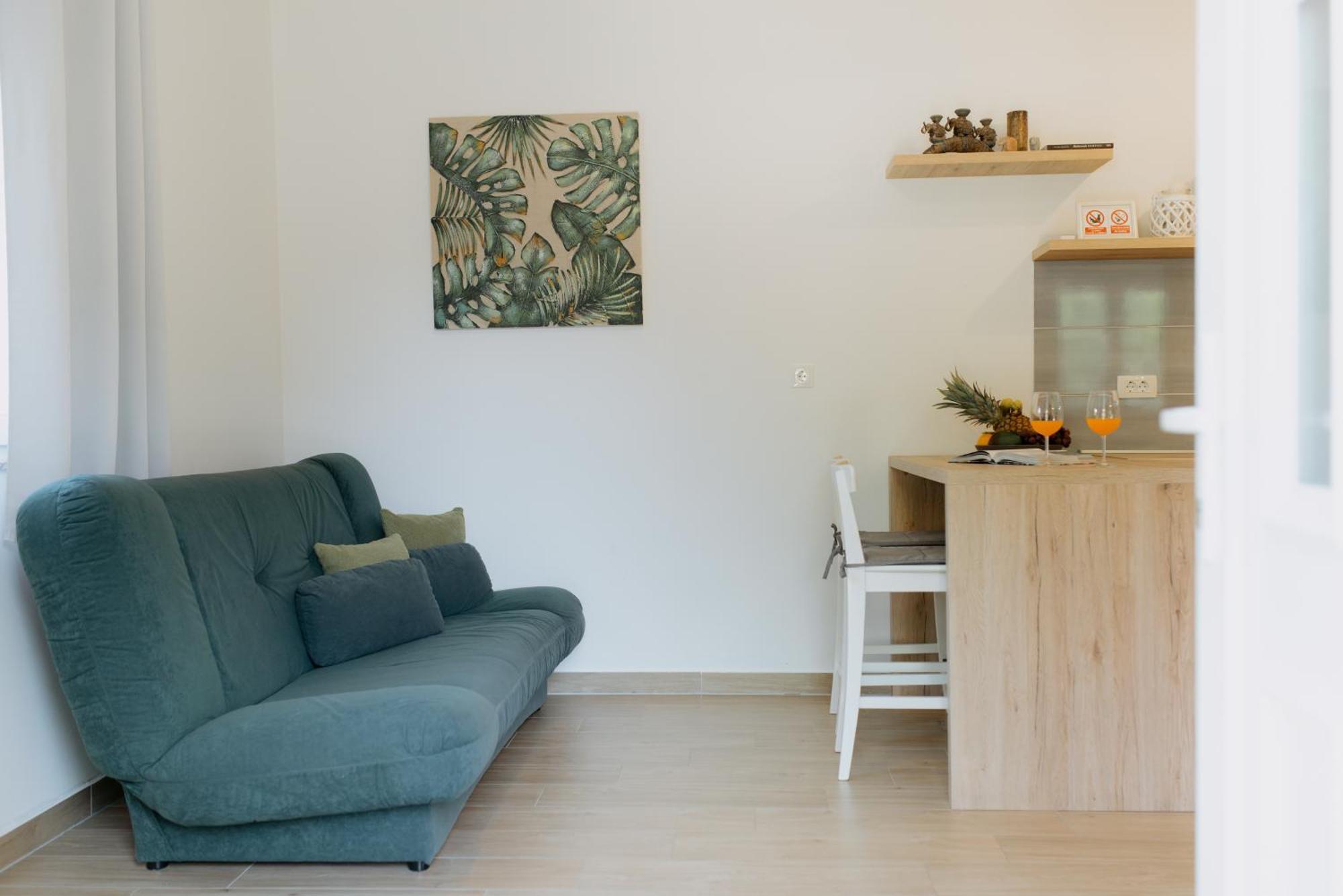 Apartments Piscina-Green Ποντστράνα Εξωτερικό φωτογραφία