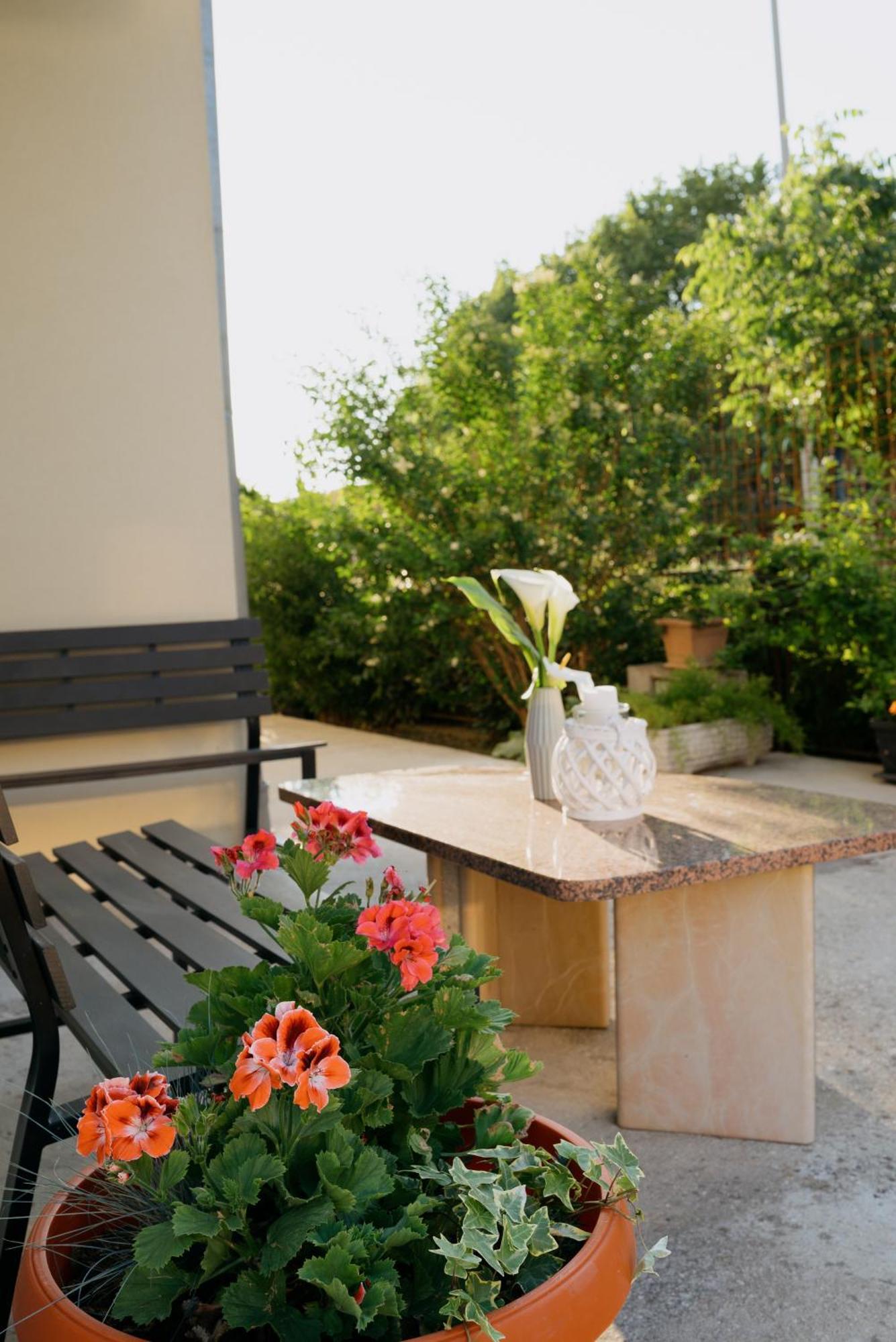 Apartments Piscina-Green Ποντστράνα Εξωτερικό φωτογραφία
